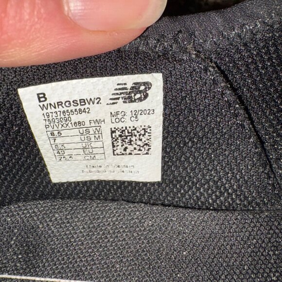 New Balance Womens Nergize Sport V2 Running Shoe - Picture 3 of 5